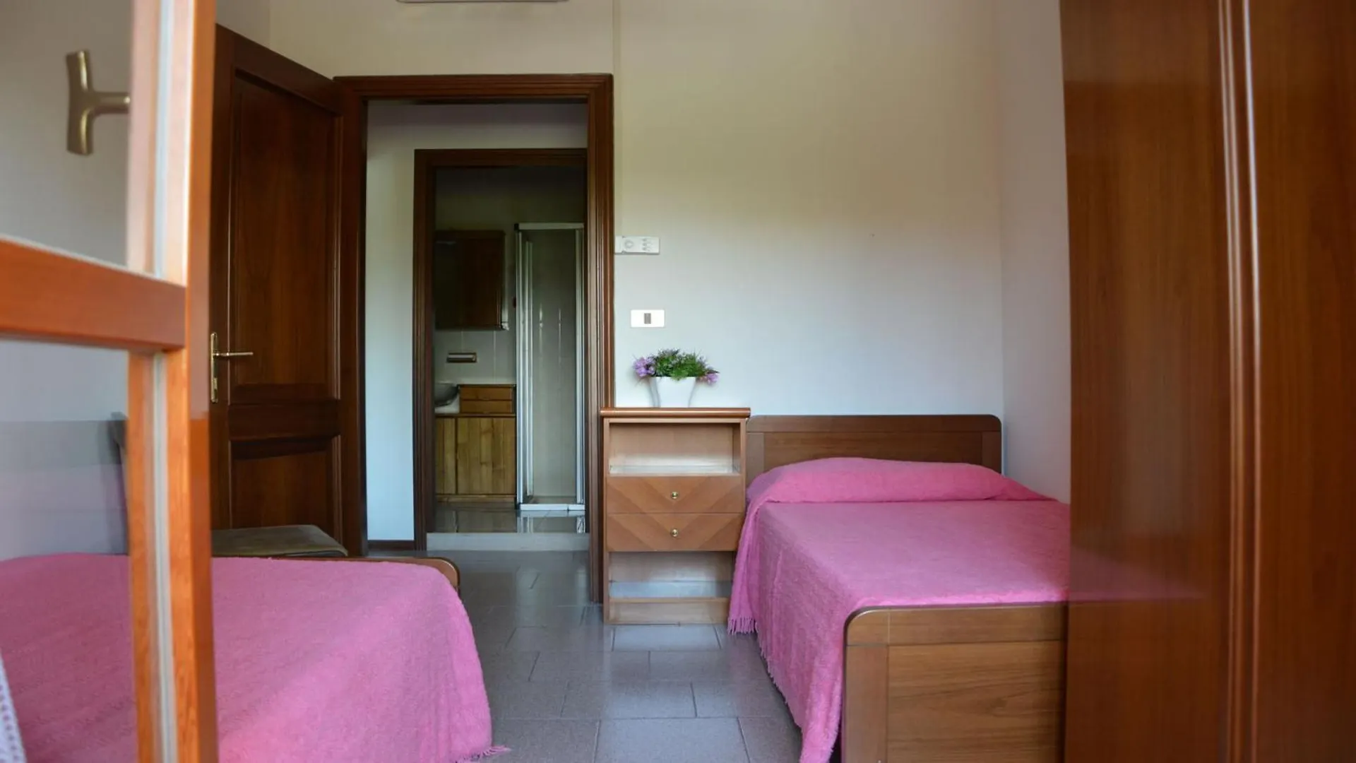 Wonderful Two Bedroom Apartment Close To The Beach Caorle Italy